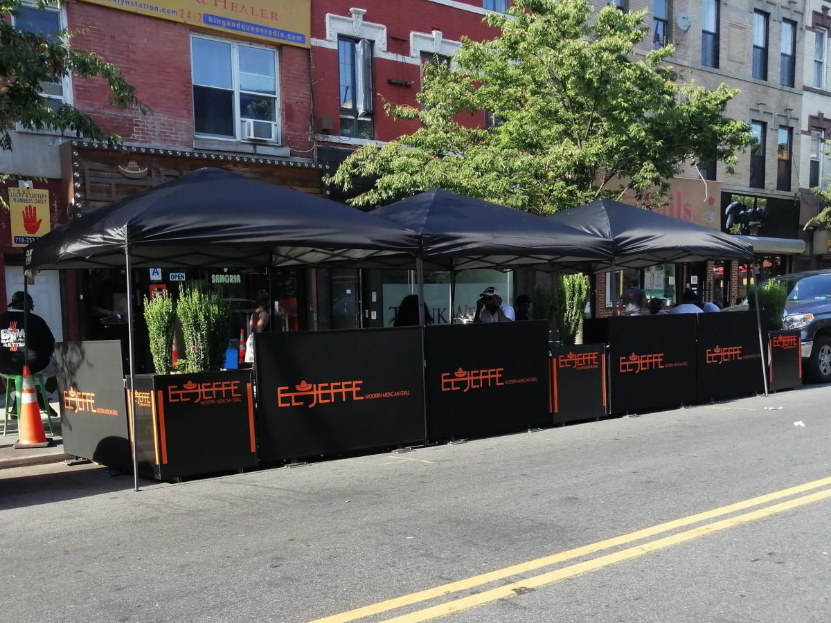 The 4 Most Important Upgrades You Can Make to Restaurant Street Seating